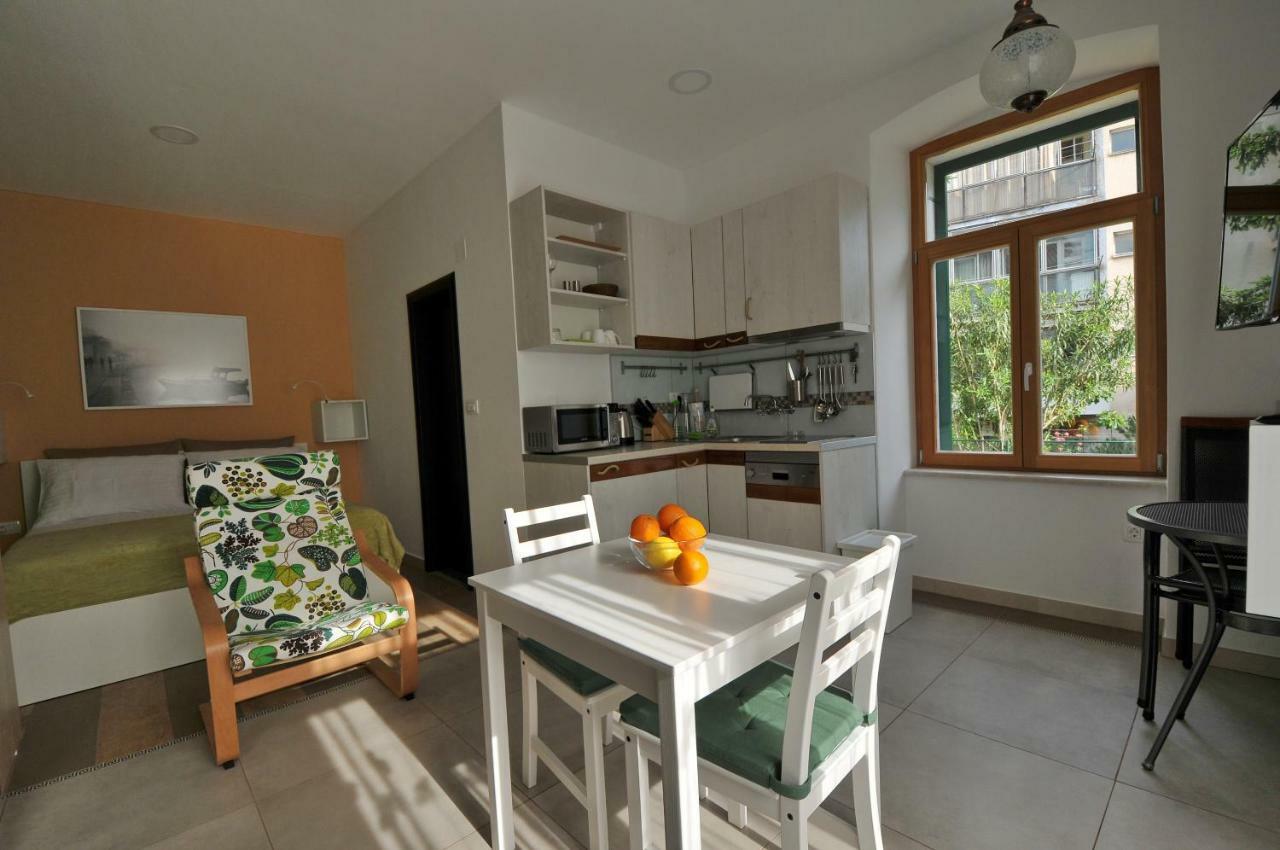 Studio Apartment Dzapo Σπλιτ Εξωτερικό φωτογραφία