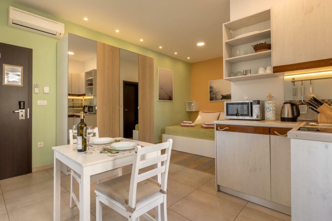 Studio Apartment Dzapo Σπλιτ Εξωτερικό φωτογραφία